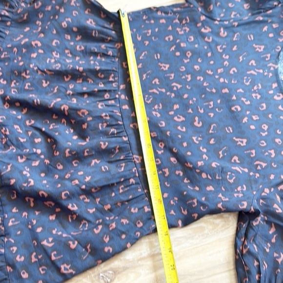 Apricot Oversized Midi  Patterned Dress - Picture 5 of 13